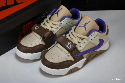 Travis Check The Scott FZ8117-900 x Jordan Cut 1122